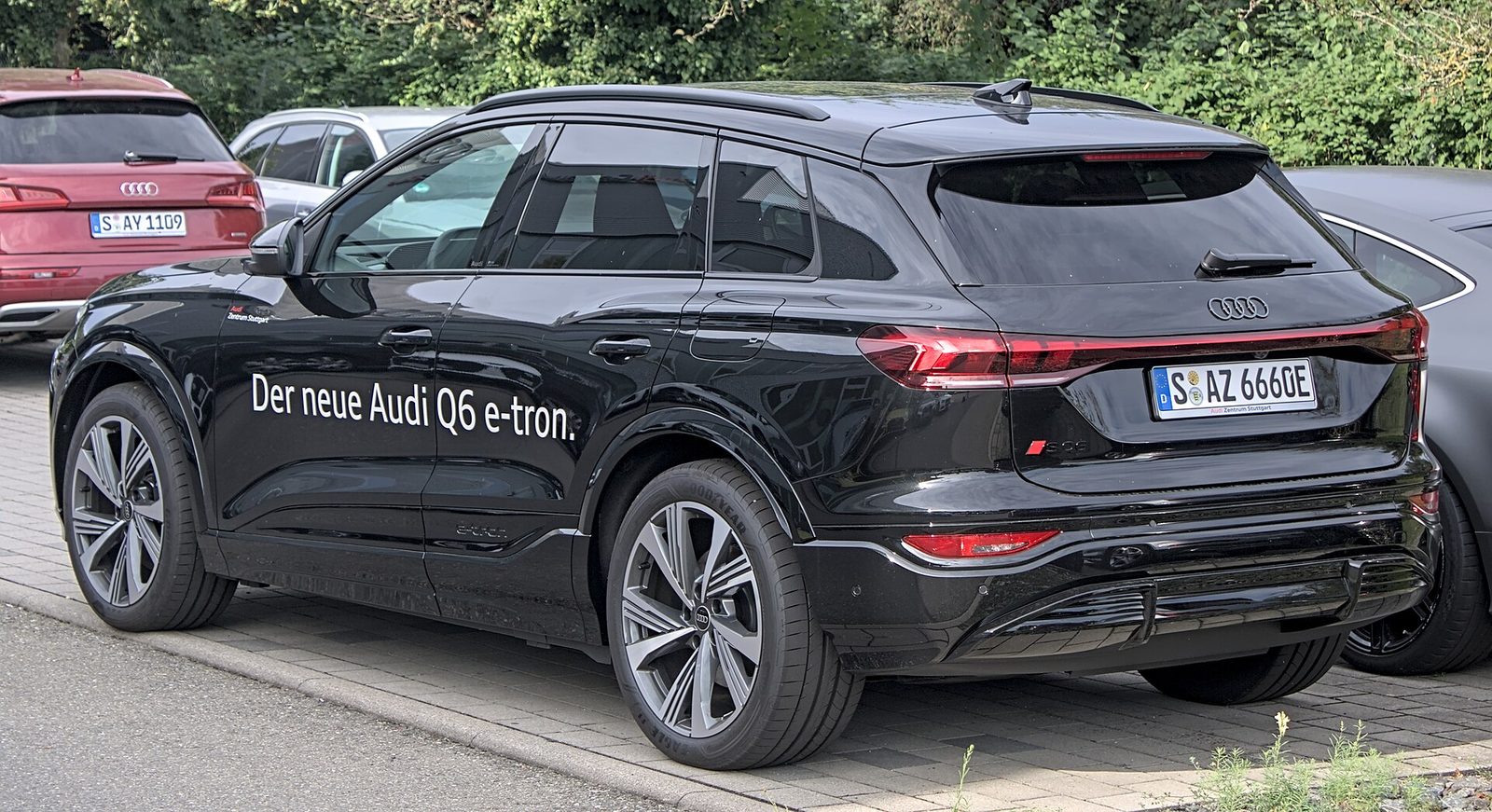 Audi SQ6 e-tron — photo by Alexander-93, CC BY-SA 4.0, via Wikimedia Commons