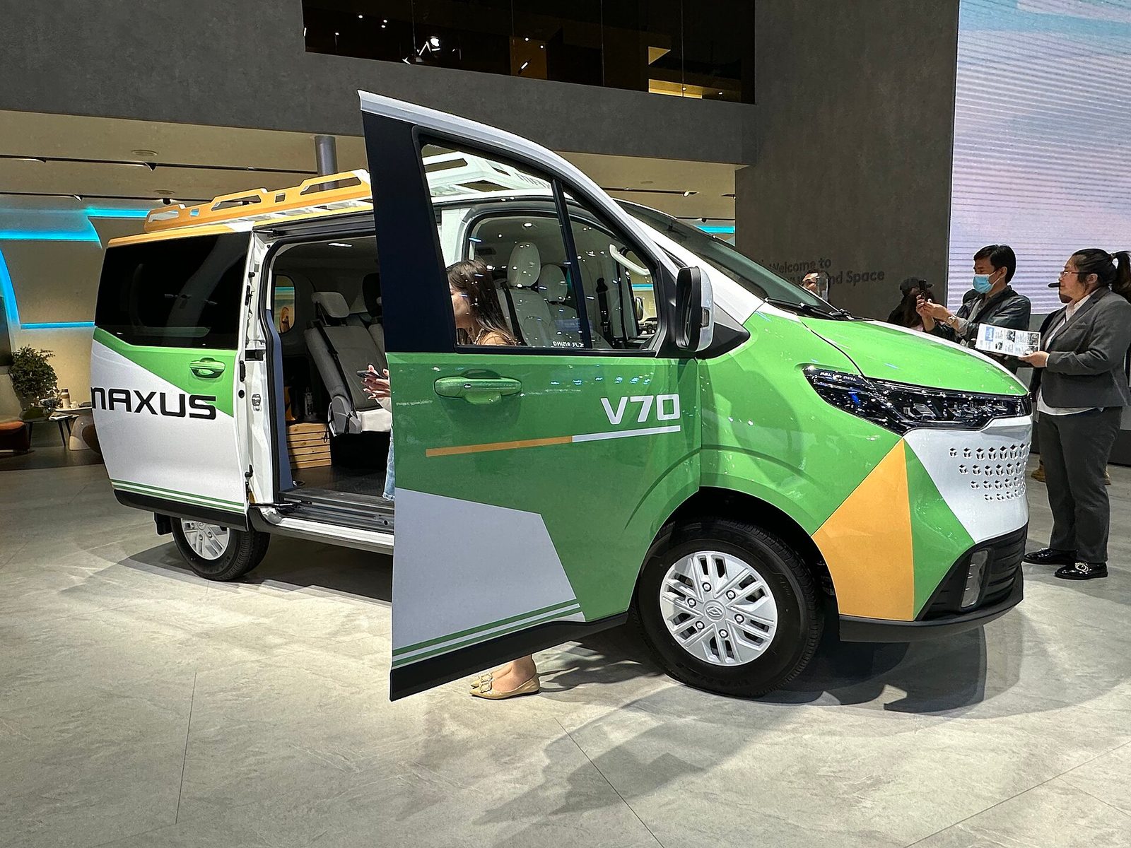 LDV eDeliver 7 — photo by JustAnotherCarDesigner, CC BY-SA 4.0, via Wikimedia Commons